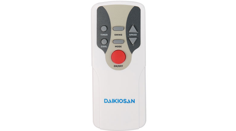 Dễ dàng điều khiển quạt từ xa với remote - Quạt điều hoà Daikiosan DKA-04000B - TM DV Lê Triều