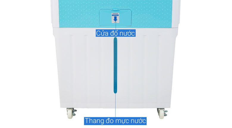 Có dung tích bình chứa nước 40 lít, thang đo hiển thị mực nước rõ ràng - Quạt điều hoà Daikiosan DKA-04000B - TM DV Lê Triều